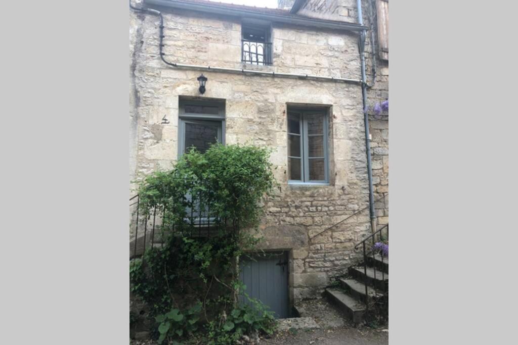 La Petite Maison Medievale De Melanie Villa Flavigny-sur-Ozerain Buitenkant foto