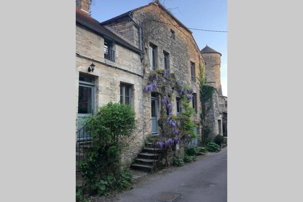 La Petite Maison Medievale De Melanie Villa Flavigny-sur-Ozerain Buitenkant foto